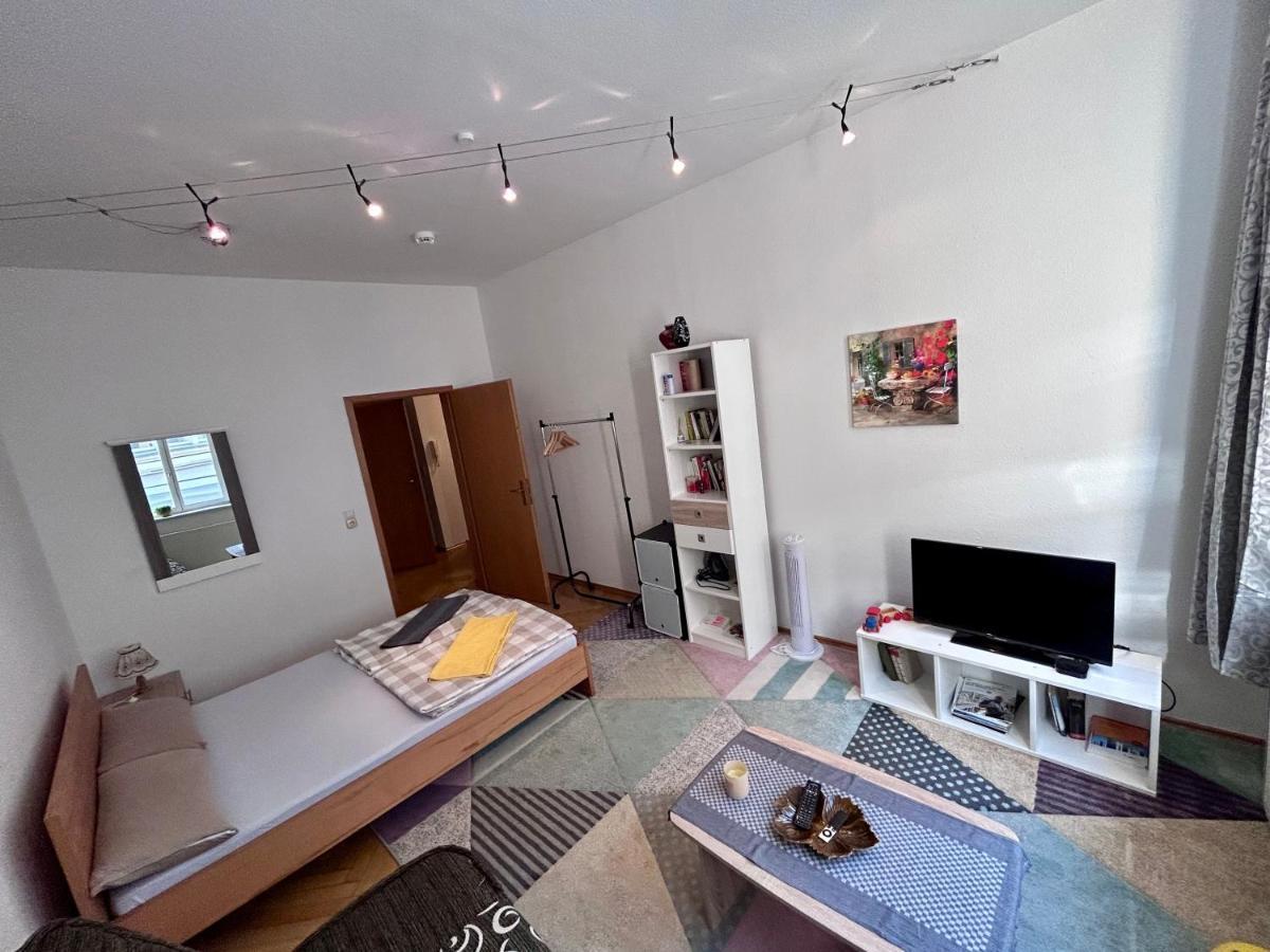 Piano Apartment In Halle Center - Netflix - Free Wifi 1 Exterior foto